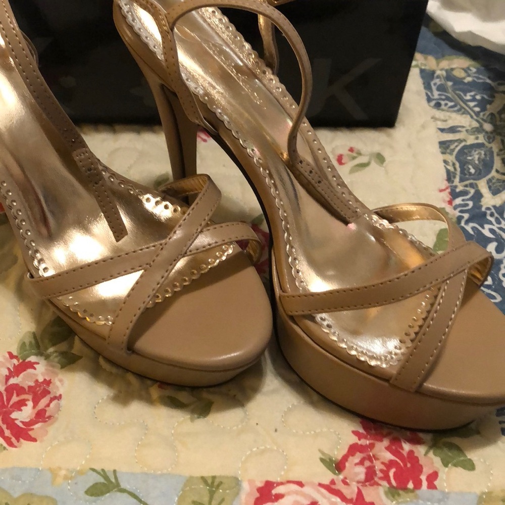 Johnathan Kayne taupe nacona pageant heels